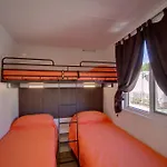 Aldeamento Turístico & Orchidea 3*