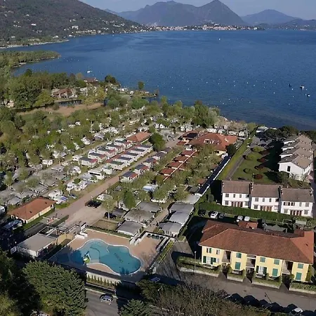 Aldeamento Turístico & Orchidea