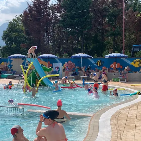 홀리데이파크 & Orchidea 3*