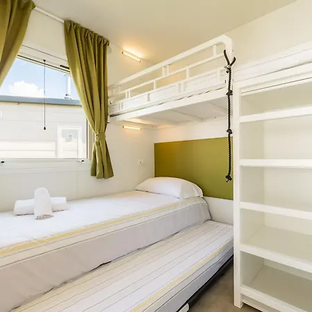 Tatil parkı & Orchidea
